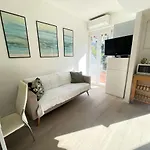 Casa Leone Sea&terrace Apartament *
